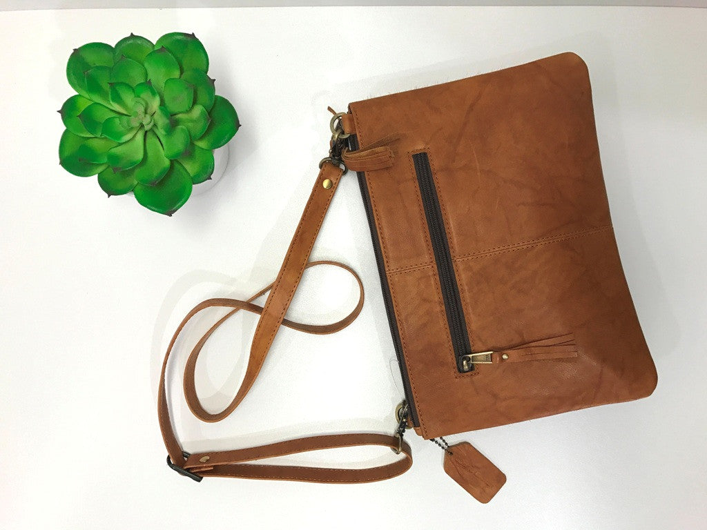 THE LONDON COWHIDE DOUBLE ZIPPERED HANDBAG Cobbler rd