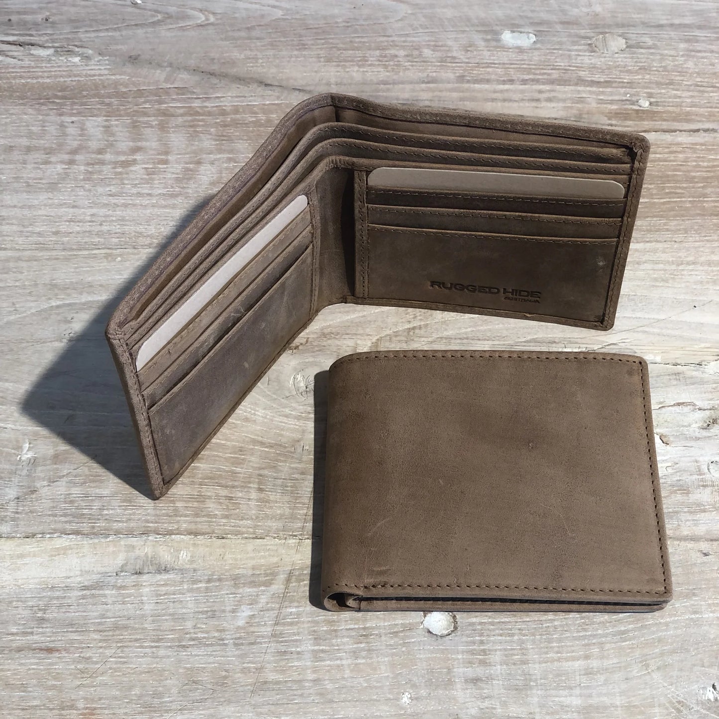 Rugged hide - Axel wallet