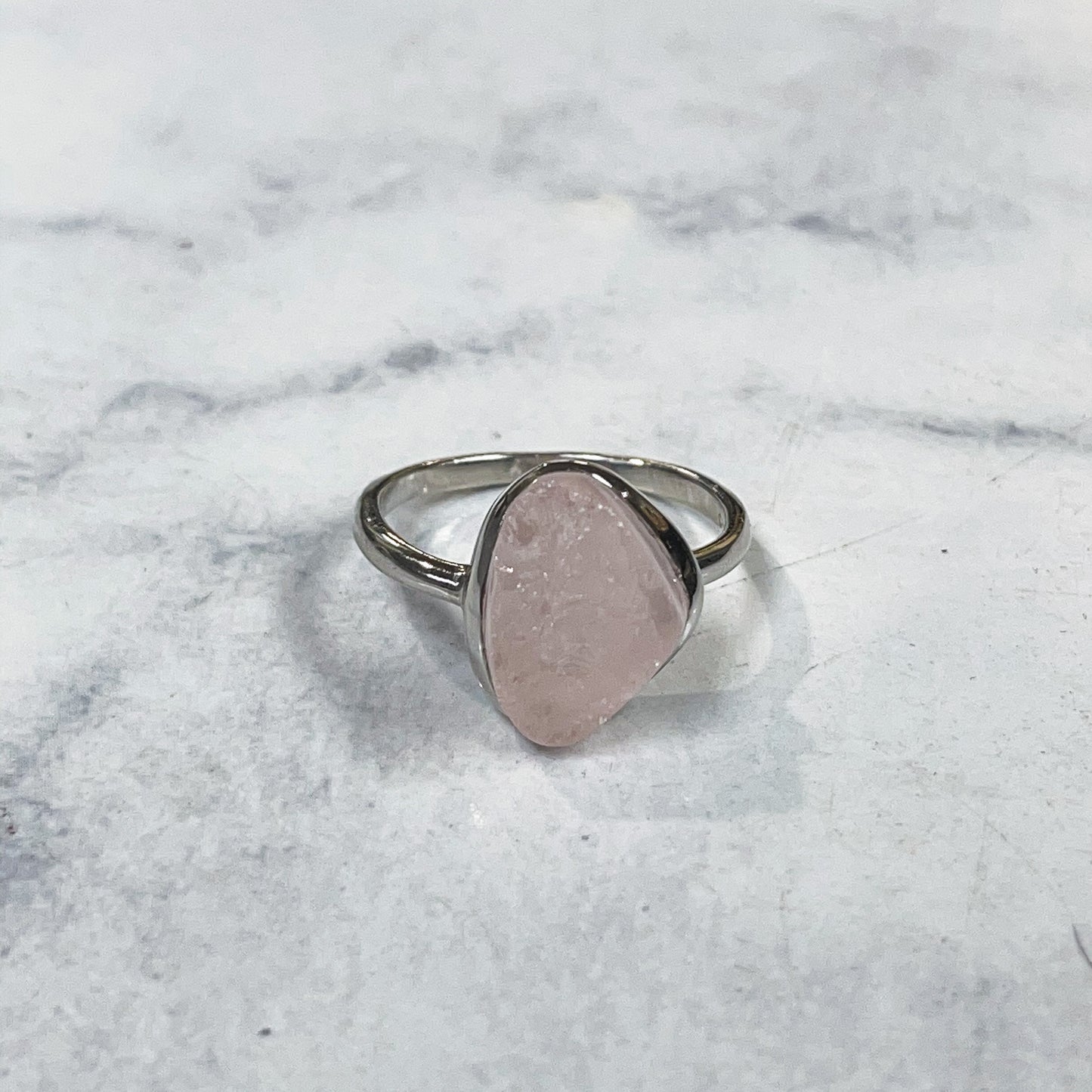 Rose quartz ring