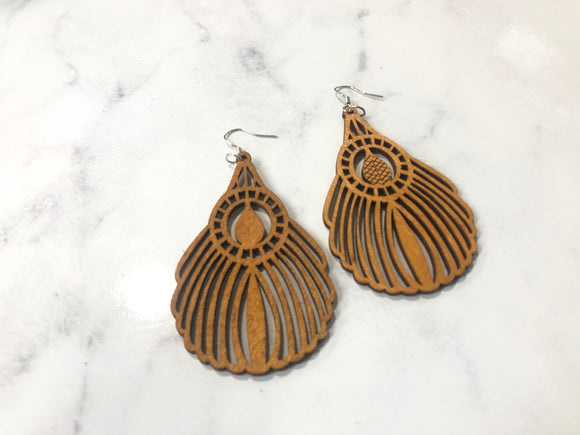 Wood drop earrings