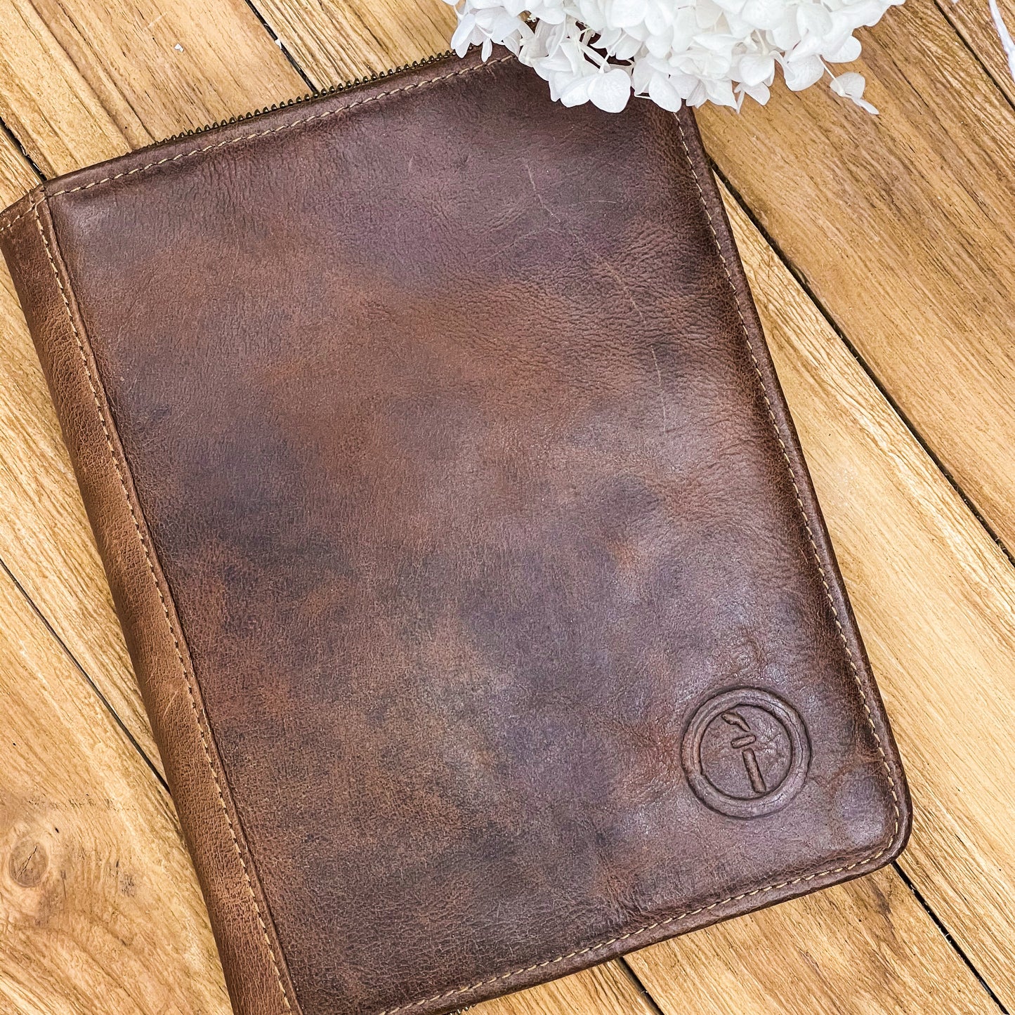 Indepal leather business folder